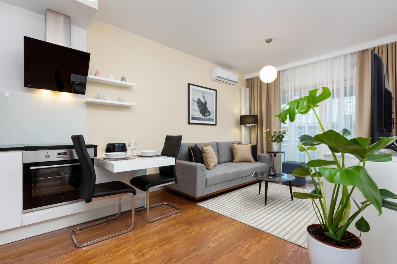 Royal City Center Mennica Residence By Noclegi Renters Βαρσοβία Εξωτερικό φωτογραφία
