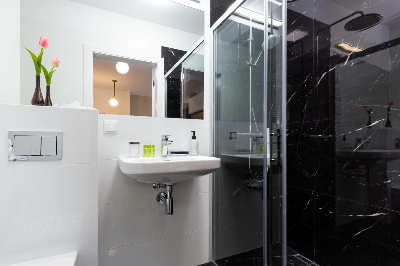 Royal City Center Mennica Residence By Noclegi Renters Βαρσοβία Εξωτερικό φωτογραφία