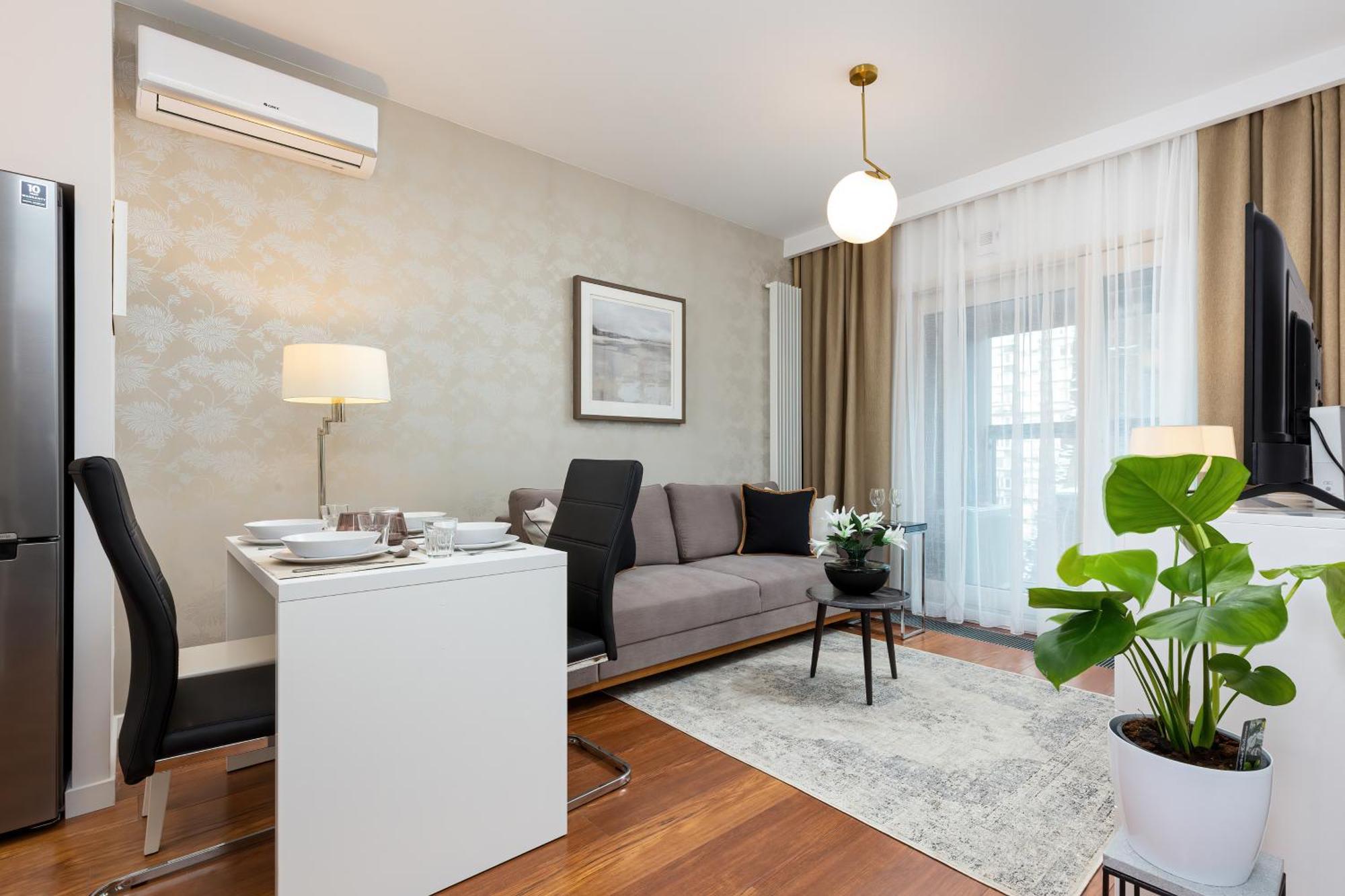 Royal City Center Mennica Residence By Noclegi Renters Βαρσοβία Εξωτερικό φωτογραφία