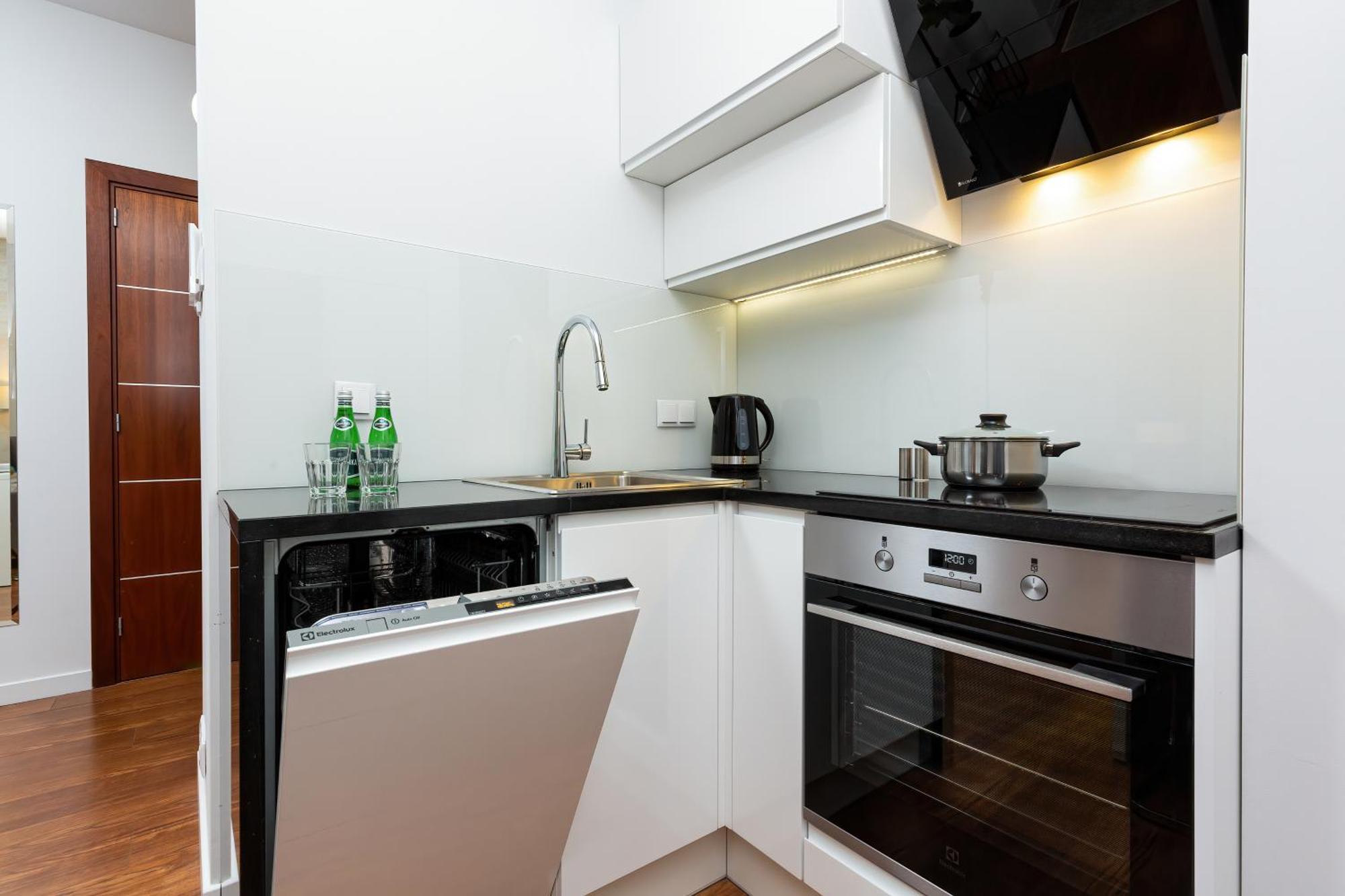Royal City Center Mennica Residence By Noclegi Renters Βαρσοβία Εξωτερικό φωτογραφία