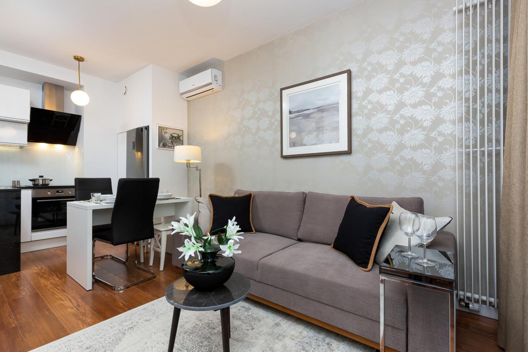 Royal City Center Mennica Residence By Noclegi Renters Βαρσοβία Εξωτερικό φωτογραφία
